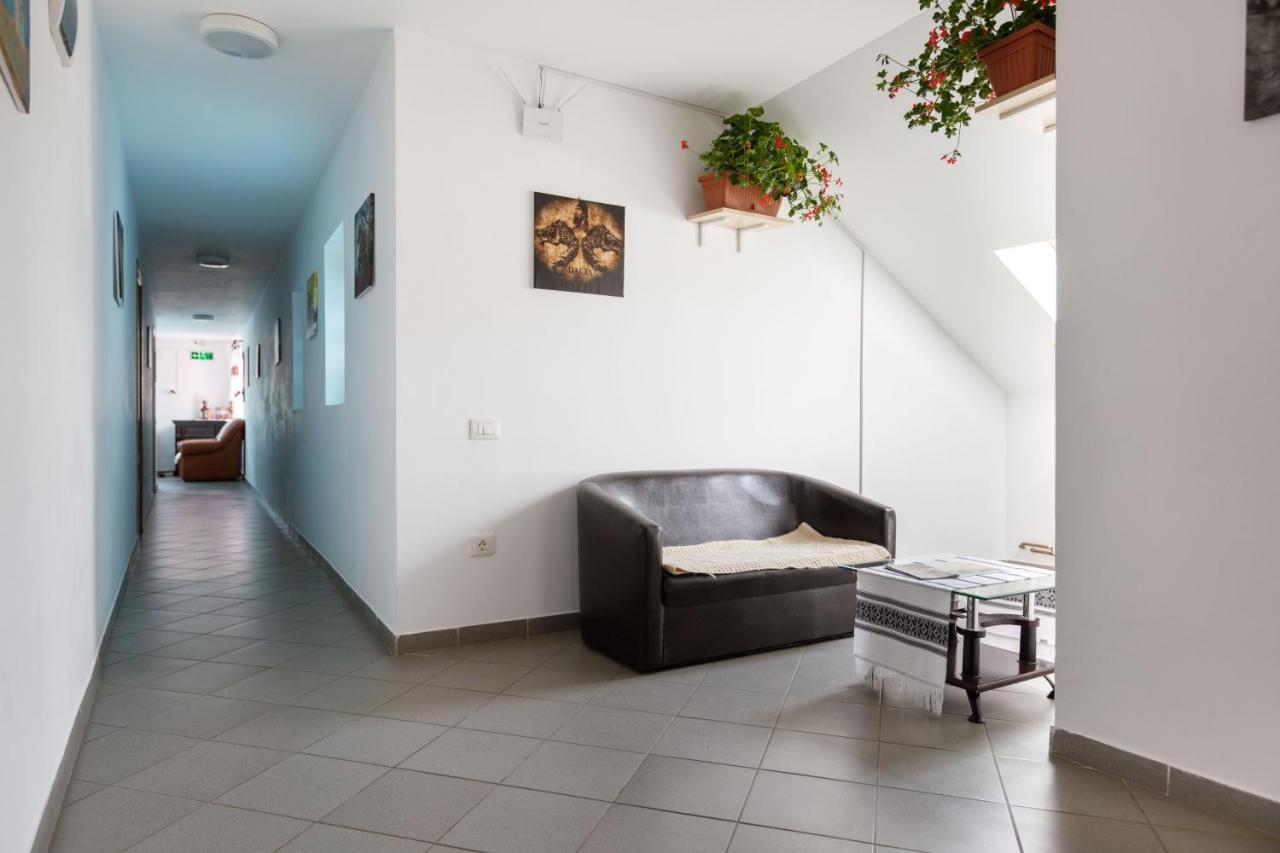 Casa Dacica Hotel Rîşnov Buitenkant foto